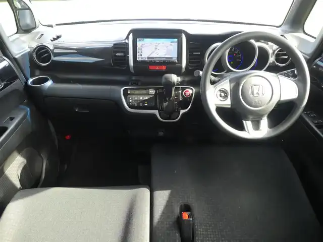 ホンダ Ｎ ＢＯＸ カスタム G Lパッケージ 千葉県 2015(平27)年 7.1万km スマートブラック 左パワースライドドア/社外SDナビ/地デジTV/【DVD/CD再生機能　Bluetooth接続】/バックカメラ/ドライブレコーダー/ETC/HIDヘッドライト/フォグライト/ウインカーミラー/純正14インチアルミホイル/サイド/カーテンエアバッグ/スマートキー