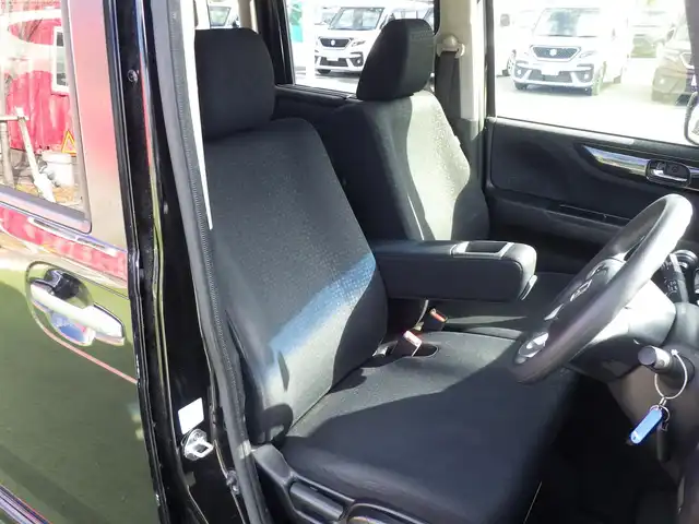 ホンダ Ｎ ＢＯＸ カスタム G Lパッケージ 千葉県 2015(平27)年 7.1万km スマートブラック 左パワースライドドア/社外SDナビ/地デジTV/【DVD/CD再生機能　Bluetooth接続】/バックカメラ/ドライブレコーダー/ETC/HIDヘッドライト/フォグライト/ウインカーミラー/純正14インチアルミホイル/サイド/カーテンエアバッグ/スマートキー