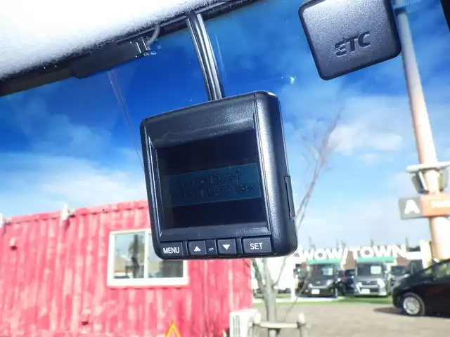 ホンダ Ｎ ＢＯＸ カスタム G Lパッケージ 千葉県 2015(平27)年 7.1万km スマートブラック 左パワースライドドア/社外SDナビ/地デジTV/【DVD/CD再生機能　Bluetooth接続】/バックカメラ/ドライブレコーダー/ETC/HIDヘッドライト/フォグライト/ウインカーミラー/純正14インチアルミホイル/サイド/カーテンエアバッグ/スマートキー