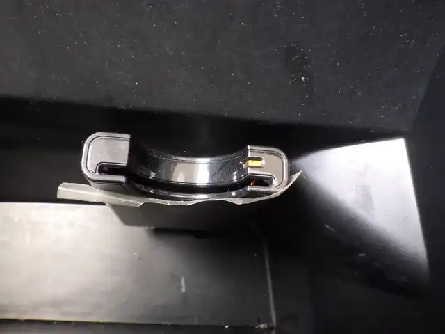 ホンダ Ｎ ＢＯＸ カスタム G Lパッケージ 千葉県 2015(平27)年 7.1万km スマートブラック 左パワースライドドア/社外SDナビ/地デジTV/【DVD/CD再生機能　Bluetooth接続】/バックカメラ/ドライブレコーダー/ETC/HIDヘッドライト/フォグライト/ウインカーミラー/純正14インチアルミホイル/サイド/カーテンエアバッグ/スマートキー