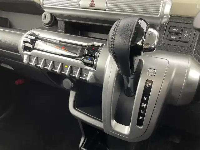 スズキ クロスビー HYBRID MZ 群馬県 2018(平30)年 4.6万km クラッシーブラウンメタリック/ホワイト 2トーンルーフ 純正7インチSDナビ【型番CN-RZ743W】/　フルセグTV/Bluetooth/CD/DVD/クルーズコントロール/全方位モニター/ビルトインETC/ドライブレコーダー/前席シートヒーター/衝突被害軽減ブレーキ/レーンキープアシスト/後方コーナーセンサー/LEDヘッドライト/アイドリングストップ/レザーステアリング/パドルシフト/純正フロアマット/純正16インチAW/禁煙車