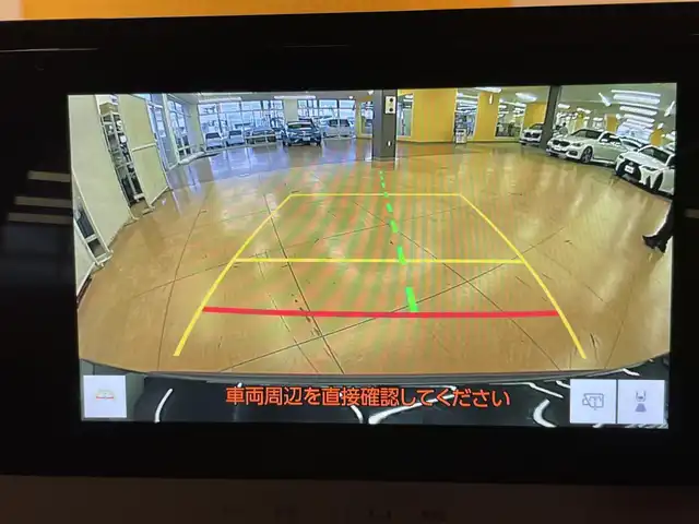 トヨタ プリウス X 群馬県 2023(令5)年 4.3万km シルバーメタリック セーフティセンス/純正ディスプレイオーディオ（ナビ機能付き）/　　BT/フルセグ/USB/Miracast/バックカメラ/レーダークルーズコントロール/LEDオートライト/オートハイビーム/コーナーセンサー/ブラインドスポットモニター/レーンアシスト/オートブレーキホールド/ステアリングスイッチ/オートリトラクタブルミラー/横滑り防止装置/サイド・カーテンエアバッグ/スマートキー/ビルトインETC2.0