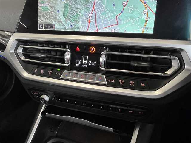 ＢＭＷ ＢＭＷ ３２０ｄ xDrive ツーリングEDジョイ+ 福島県 2021(令3)年 2.4万km アルピンホワイトⅢ 4WD/純正ナビ/・Bluetooth/フルセグTV/USB/・AppleCarPlay/AndroidAuto/パークディスタンスコントロール/アダプティブライト/防眩ハイビームアシスト/レーザーハイビーム/ジュスチャーコントロール/ヘッドアップディスプレイ/コンフォートアシスト/ステアリング＆レーンコントロールアシスト/シティーブレーキ機能付き歩行者警告システム/レーンディパーチャーウォーニング/レーンチェンジアシスト/運転支援プラス/後退アシスト/インテリパーソナルアシスト/アンビエントライト/パワーシートD/N席/シートヒーターD/N席/電動リアゲート/フットオープナー