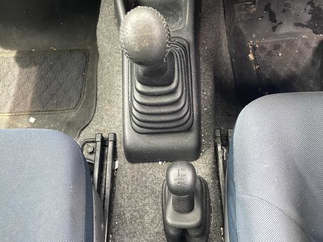 スズキ ジムニー FISフリースタイルワールドC LTD 京都府 2004(平16)年 10.5万km ブルーイッシュブラックパール3 ４WD/ターボ/5速マニュアル/社外HDDナビ/リフトアップ/社外マフラー/ETC/リモコンキー/社外16インチアルミ/革巻きステアリング