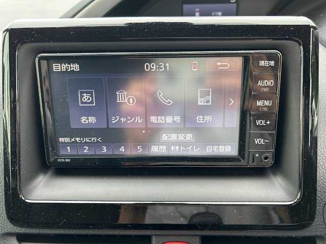 トヨタ ヴォクシー ZS 煌Ⅱ 大阪府 2020(令2)年 3万km ホワイトパールクリスタルシャイン ナビ　/地デジ　/バックカメラ　/両側パワースライドドア　/ＬＥＤヘッドライト　/オートハイビーム　/衝突軽減ブレーキ　/前後コーナーセンサー　/クルーズコントロール　/ビルトインＥＴＣ　/フロアーマット　/サイドバイザー