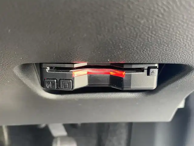 プジョー プジョー ２００８ GT 福岡県 2024(令6)年 2.2万km 青 ・ガラスルーフ/・アクティブクルーズコントロール/・USB/Bluetooth/AppleCarPlay/・バックカメラ/・ハーフレザーシート/シートヒーター/・ETC/・純正17AW/・プッシュスタート/・パーキングアシスト/・アイドリングストップ/・スマートキー/・パワーシート/・レーンキープアシスト/・オートライト/・LEDライト/・保証書/・取扱説明書