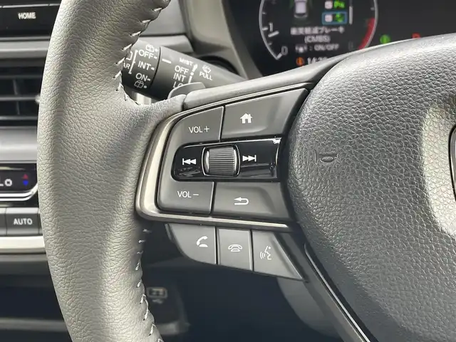 ホンダ ＷＲ－Ｖ Z+ 東京都 2024(令6)年 0.1万km プラチナホワイトパール 純正ナビ/バックモニター/衝突軽減ブレーキ/路外逸脱抑制機能/パーキングセンサー/アダプティブクルーズコントロール/ステアリングスイッチ/横滑り抑制機能/スマートキー/オートエアコン/ETC