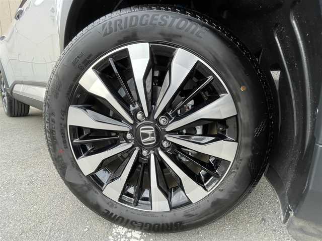 ホンダ ＷＲ－Ｖ Z+ 東京都 2024(令6)年 0.1万km プラチナホワイトパール 純正ナビ/バックモニター/衝突軽減ブレーキ/路外逸脱抑制機能/パーキングセンサー/アダプティブクルーズコントロール/ステアリングスイッチ/横滑り抑制機能/スマートキー/オートエアコン/ETC