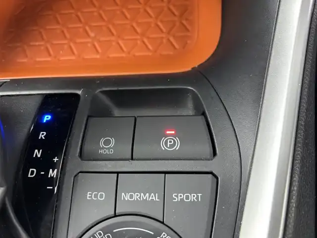 トヨタ ＲＡＶ４ アドベンチャー 埼玉県 2020(令2)年 4.6万km アティチュードブラックマイカ 純正ナビ（Bluetooth/CD/DVD/AM/FM）/フルセグTV/バックカメラ/レーダークルーズコントロール/ブラインドスポットモニター/横滑り防止装置/盗難防止装置/レーンキープアシスト/プリクラッシュセーフティ/LEDヘッドライト/ドライブレコーダー/ETC/純正フロアマット/スマートキー