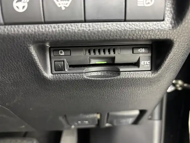 トヨタ ＲＡＶ４ アドベンチャー 埼玉県 2020(令2)年 4.6万km アティチュードブラックマイカ 純正ナビ（Bluetooth/CD/DVD/AM/FM）/フルセグTV/バックカメラ/レーダークルーズコントロール/ブラインドスポットモニター/横滑り防止装置/盗難防止装置/レーンキープアシスト/プリクラッシュセーフティ/LEDヘッドライト/ドライブレコーダー/ETC/純正フロアマット/スマートキー