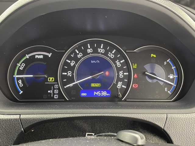 トヨタ ヴォクシー ハイブリッド V 千葉県 2020(令2)年 1.5万km ブラック 純正ナビ/　CD/DVD/Bluetooth/フルセグTV/トヨタセーフティセンス/クルーズコントロール/レーンキープアシスト/衝突軽減ブレーキ/クリアランスソナー/先行車発進警報/オートハイビーム/純正フリップダウンモニター/バックドアイージークローズ/ビルトインETC2.0/前方ドラレコ/前席シートヒーター/LEDヘッドライト/バックカメラ