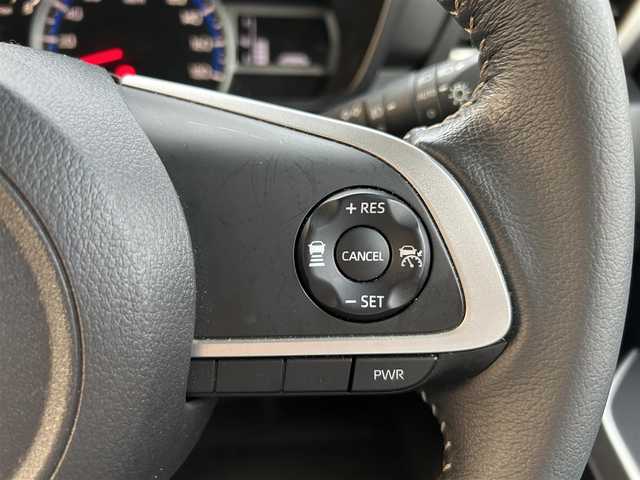 トヨタ ルーミー カスタムG 静岡県 2021(令3)年 3.5万km パールホワイトⅢ 純正ナビ/　（フルセグTV、Bluetooth、DVD、CD）/スマートアシスト/レーダークルーズコントロール/横滑り防止装置/前後コーナーセンサー/レーンキープアシスト/前席シートヒーター/バックカメラ/ビルトインETC/前後社外ドライブレコーダー/両側パワースライドドア/スマートキー/プッシュスタート/衝突被害軽減システム/純正14インチアルミホイール/LEDヘッドライト/保証書