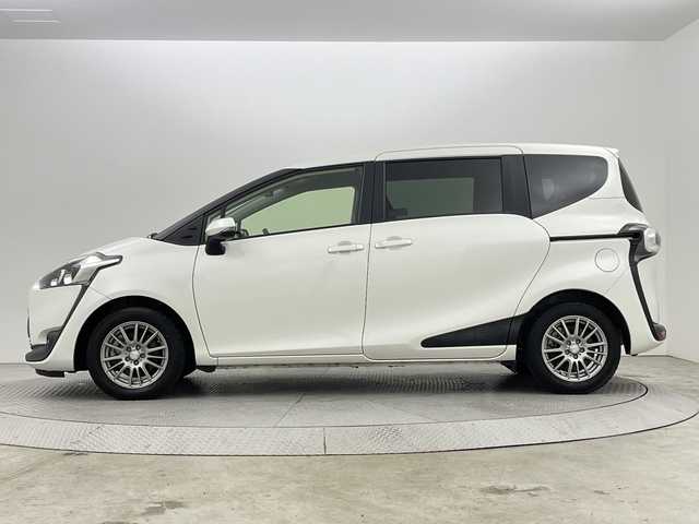 トヨタ シエンタ 新潟県 2016(平28)年 1.3万km ホワイトパールクリスタルシャイン 純正ナビ/　　ワンセグ/CD/SD/AUX/BT/両側パワースライドドア/サマータイヤ車載/ステアリングスイッチ/アイドリングストップ/オートエアコン/スマートキー