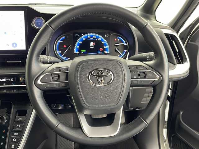 トヨタ ヴォクシー ハイブリッド S－Z 千葉県 2022(令4)年 4万km ホワイトパールクリスタルシャイン セーフティセンス（衝突回避支援パッケージ）/・プリクラッシュセーフティ/・レーダープリクラッシュアラート/・オートマチックハイビーム/・ドライバー異常時対応システム/・プロアクティブドライビングアシスト/・発進遅れ告知機能/・レーントレーシングアシスト/・レーダークルーズコントロール/・ロードサインアシスト/ディスプレイオーディオプラス/・10.5インチディスプレイオーディオ/・メモリーナビ/地デジTV/・DVD/CD/USB/HDMI/・Apple CarPlay／Android Auto/・ETC2.0/・バックカメラ/両側パワースライドドア/AC100V電源/LEDヘッドライト/前後コーナーセンサー/ハーフレザーシート/スマートキー