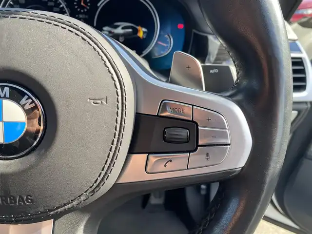 ＢＭＷ ７４０Ｌd xDrive Mスポーツ 福岡県 2019(平31)年 5.3万km 白 ・サンルーフ/・アクティブクルーズコントロール/・純正ナビ／ＢＴ／ＵＳＢ／ｃａｒｐｌａｙ/・全方位カメラ/・黒革/シートヒーター／エアシート/・フルセグ/・ETC/・純正20AW/・後席モニター/・サンシェード/・エアサスペンション/・保証書/・取扱説明書
