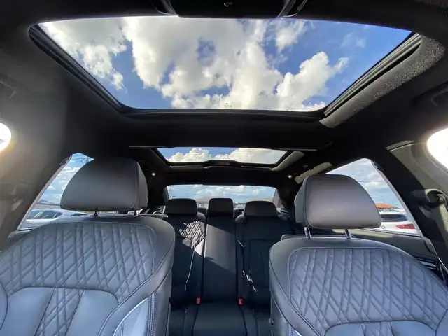 ＢＭＷ ７４０Ｌd xDrive Mスポーツ 福岡県 2019(平31)年 5.3万km 白 ・サンルーフ/・アクティブクルーズコントロール/・純正ナビ／ＢＴ／ＵＳＢ／ｃａｒｐｌａｙ/・全方位カメラ/・黒革/シートヒーター／エアシート/・フルセグ/・ETC/・純正20AW/・後席モニター/・サンシェード/・エアサスペンション/・保証書/・取扱説明書