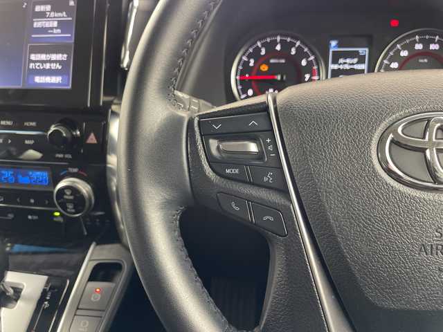 トヨタ アルファード S 道央・札幌 2021(令3)年 3.9万km ホワイトパールクリスタルシャイン ・４WD/トヨタセーフティセンス/・プリクラッシュセーフティ/・レーダークルーズコントロール/・純正ディスプレイ　ナビ/・フルセグ/Miracast/Bluetooth/・バックカメラ /・左パワースライドドア /・ドライブレコーダー前後/・パーキングサポートブレーキ/・RCTA/LTA/・ブラインドスポットモニター/・オットマンシート/・LEDライト/オートハイビーム/・クリアランスソナー/・スタッドレスタイヤ積込