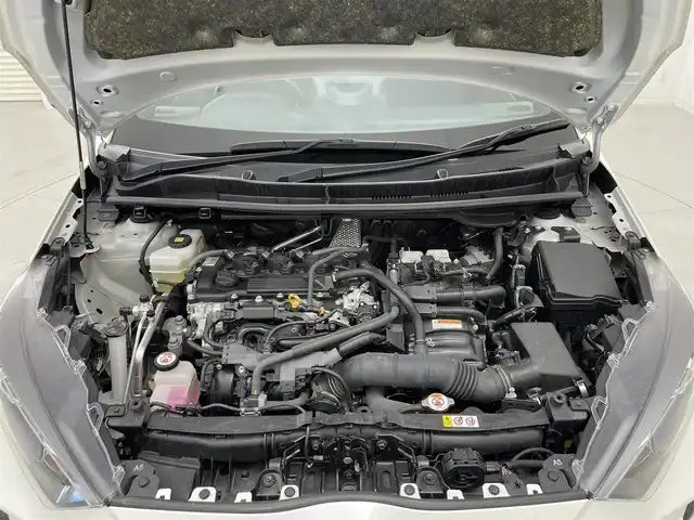 トヨタ ヤリス ハイブリッド G 茨城県 2020(令2)年 8.2万km ホワイトパールクリスタルシャイン 純正８型ディスプレイオーディオ/フルセグ/Bluetooth/USB/ナビ機能/全周囲カメラ/トヨタセーフティーセンス/レーダークルーズコントロール/プリクラッシュセーフティーサポートシステム/パーキングアシスト/レーンキープアシスト/前後コーナーセンサー/ビルトインETC