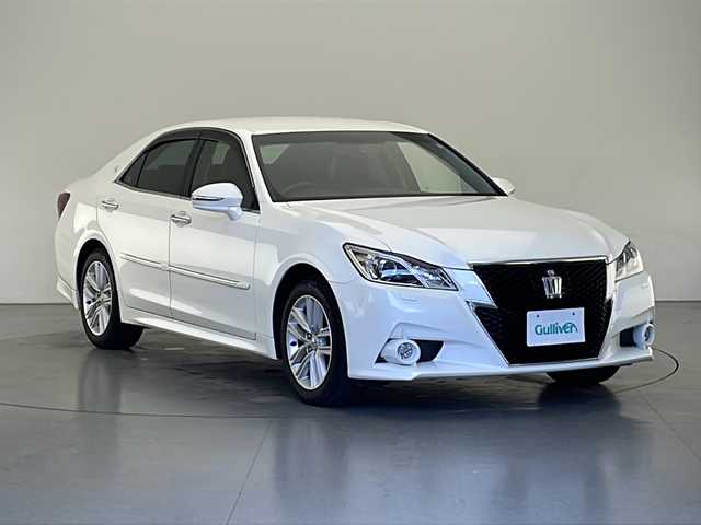 トヨタ クラウン アスリート G i－Four 長野県 2013(平25)年 4.4万km ホワイトパールクリスタルシャイン ４WD/純正ナビ/CD・DVD再生/Bluetooth Audio/USB接続/フルセグTV/前方ドラレコ/ステアリングスイッチ/黒革シート/前席パワーシート/前席シートヒーター /前席エアシート/HIDヘッドライト/オートライト/フォグランプ/オートマチックハイビーム/クルーズコントロール/スマートキー/プッシュスタート/ビルトインETC