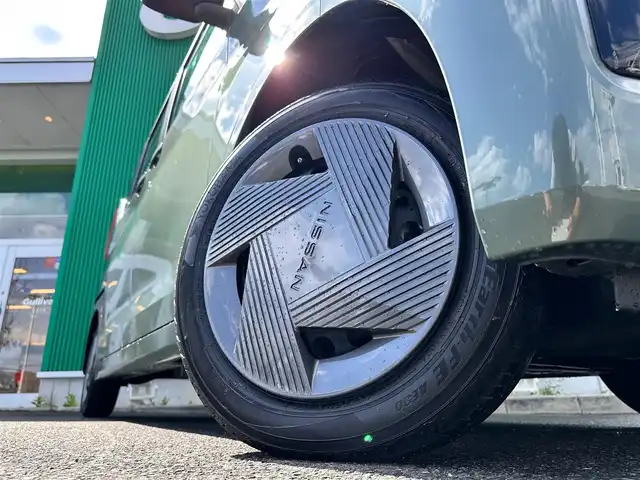 日産 ルークス X 宮城県 2024(令6)年 0.2万km 緑 インテリジェントエマージェンシーブレーキ/踏み間違い衝突防止アシスト/インテリジェントLI（車線逸脱防止支援システム）/LDW（車線逸脱警報）/インテリジェントFCW（前方衝突予測警報）/インテリジェントDA（ふらつき警報）/標識検知機能/インテリジェントアラウンドビューモニター/純正9インチナビ（MM223D-L）/・Bluetooth/・フルセグTV/ビルトインETC/ドライブレコーダー/ハンズフリーパワースライドドア/ステアリングスイッチ/LEDヘッドランプ/オートライト/スマートキー＆プッシュスタート/電動格納ミラー/純正フロアマット/W/サイド/カーテンエアバッグ
