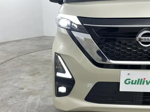 日産 ルークス 福島県 2022(令4)年 1.6万km フローズンバニラパール 360°セーフティアシスト/・プロパイロット/・レーダークルーズコントロール/・衝突被害軽減ブレーキ/・前方衝突予測警報/・車線逸脱警報装置/・標識検知/・アダプティブLEDヘッドライト/・アラウンドビュー/・電子パーキング/・オートブレーキホールド/前方ドライブレコーダー/両側パワースライドドア/・ロールサンシェード/革張ステアリング/・ステアリングリモコン/ベンチシート/・D+N席シートヒーター/プッシュスタート/・スマートキー/・スペアキー1本/電動格納ミラー/・ウィンカーミラー/・オートミラー/コーナーセンサー/LEDヘッドライト/・フォグランプ/・オートライト/・オートハイビーム/アイドリングストップ/純正フロアマット/純正15インチAW