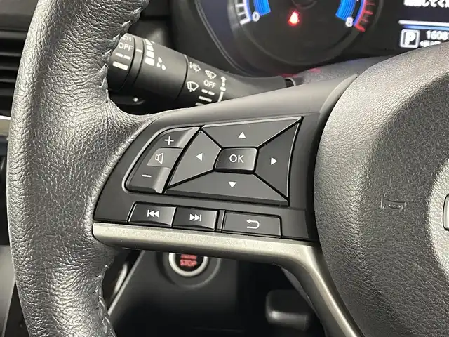 日産 ルークス 福島県 2022(令4)年 1.6万km フローズンバニラパール 360°セーフティアシスト/・プロパイロット/・レーダークルーズコントロール/・衝突被害軽減ブレーキ/・前方衝突予測警報/・車線逸脱警報装置/・標識検知/・アダプティブLEDヘッドライト/・アラウンドビュー/・電子パーキング/・オートブレーキホールド/前方ドライブレコーダー/両側パワースライドドア/・ロールサンシェード/革張ステアリング/・ステアリングリモコン/ベンチシート/・D+N席シートヒーター/プッシュスタート/・スマートキー/・スペアキー1本/電動格納ミラー/・ウィンカーミラー/・オートミラー/コーナーセンサー/LEDヘッドライト/・フォグランプ/・オートライト/・オートハイビーム/アイドリングストップ/純正フロアマット/純正15インチAW