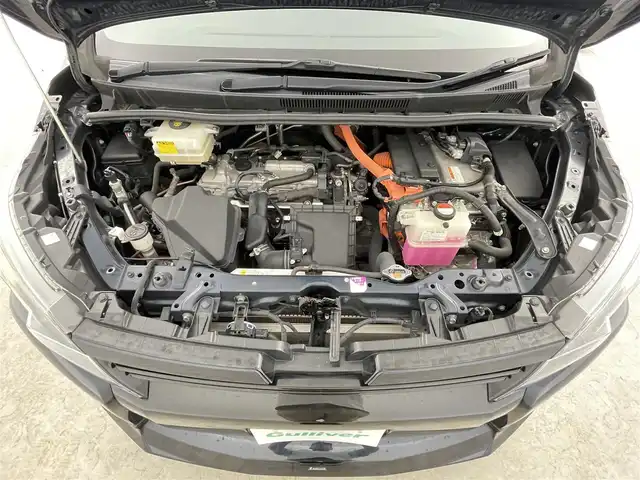 トヨタ ヴォクシー ハイブリッド ZS 千葉県 2016(平28)年 6.4万km ブラッキッシュアゲハガラスフレーク 純正10型ナビ/（AM＆FM＆Bluetooth＆フルセグTV＆CD＆DVD）/モデリスタエアロ（F）/トヨタセーフティセンス/両側電動スライドドア/衝突軽減ブレーキ/禁煙　/ビルトインＥＴＣ　/オートマチックハイビーム　/社外後席モニター　/レーンディパーチャーアラート/ＬＥＤヘッドライト（オートライト付き）/電動格納サイドミラー　/リアサンシェード/アイドリングストップ/ウィンカーミラー/ドアバイザー/プッシュスタート/12Vシガーソケット/ステアリングスイッチ/ISOFIX