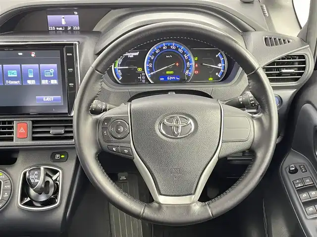 トヨタ ヴォクシー ハイブリッド ZS 千葉県 2016(平28)年 6.4万km ブラッキッシュアゲハガラスフレーク 純正10型ナビ/（AM＆FM＆Bluetooth＆フルセグTV＆CD＆DVD）/モデリスタエアロ（F）/トヨタセーフティセンス/両側電動スライドドア/衝突軽減ブレーキ/禁煙　/ビルトインＥＴＣ　/オートマチックハイビーム　/社外後席モニター　/レーンディパーチャーアラート/ＬＥＤヘッドライト（オートライト付き）/電動格納サイドミラー　/リアサンシェード/アイドリングストップ/ウィンカーミラー/ドアバイザー/プッシュスタート/12Vシガーソケット/ステアリングスイッチ/ISOFIX