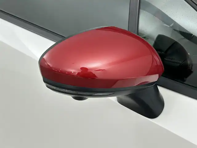 日産 オーラ ニスモ チューンド e－パワー 4WD 道央・札幌 2024(令6)年 0.1万km ピュアホワイトパール / スーパーブラック 2トーン ・４WD/・寒冷地仕様/・プロパイロット/・衝突軽減ブレーキ/・横滑り防止機能/・ハンドル支援/・側方支援/・後方支援/・アダプティブクルーズコントロール/・レーンアシスト/・ＢＯＳＥサウンド/・全方位カメラ/・純正ナビ/・フルセグＴＶ＆ＢＴ＆ＣＤ＆ＤＶＤ＆ＨＤＭＩ/・パワーシート/・ステアリングヒーター/・デジタルインナーミラー/・前後障害物センサー/・ワイヤレス充電/・オートエアコン/・オートライト/・オートハイビーム/・ETC２．０/・電動パーキングブレーキ/・ブレーキオートホールド