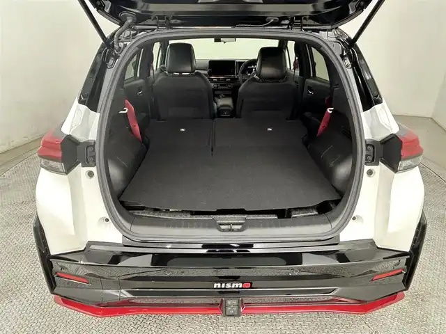 日産 オーラ ニスモ チューンド e－パワー 4WD 道央・札幌 2024(令6)年 0.1万km ピュアホワイトパール / スーパーブラック 2トーン ・４WD/・寒冷地仕様/・プロパイロット/・衝突軽減ブレーキ/・横滑り防止機能/・ハンドル支援/・側方支援/・後方支援/・アダプティブクルーズコントロール/・レーンアシスト/・ＢＯＳＥサウンド/・全方位カメラ/・純正ナビ/・フルセグＴＶ＆ＢＴ＆ＣＤ＆ＤＶＤ＆ＨＤＭＩ/・パワーシート/・ステアリングヒーター/・デジタルインナーミラー/・前後障害物センサー/・ワイヤレス充電/・オートエアコン/・オートライト/・オートハイビーム/・ETC２．０/・電動パーキングブレーキ/・ブレーキオートホールド