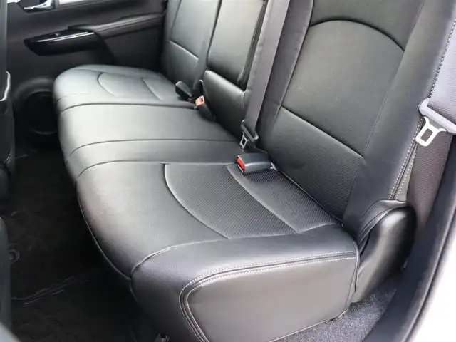 トヨタ ハイラックス Z 福島県 2021(令3)年 1.2万km スーパーホワイトⅡ  ワ ン オ ー ナ ー / 純 正 ナ ビ・フ ル セ グ T V/ 純 正 バ ッ ク カ メ ラ/ 純 正 E T C/ ク ル ー ズ コ ン ト ロ ー ル/ ス マ ー ト キ ー/ 革 調 シ ー ト カ バ ー/ 社 外 ド ラ イ ブ レ コ ー ダ ー(F・R)/ ド ア ミ ラ ー ヒ ー タ ー/ ト ヨ タ セ ー フ テ ィ/ 純 正 ア ル ミ ホ イ ル/ 純 正 L E D ヘ ッ ド ラ イ ト/ 純 正 フ ォ グ ラ ン プ/ 純 正 リ ア フ ォ グ/ ソ フ ト ト ノ カ バ ー/ ヒ ッ チ メ ン バ ー/ 新　車　保　証　書/ 取　扱　説　明　書