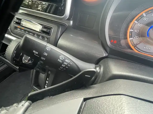 スズキ スペーシア ギア HYBRID XZターボ 栃木県 2019(平31)年 10.5万km ピュアホワイトP (株)IDOMが運営する【じしゃロン宇都宮店】の自社ローン専用車両になります。こちらは現金またはオートローンご利用時の価格です。自社ローンご希望の方は別途その旨お申付け下さい/両側パワースライドドア/社外オーディオ/Ｂｌｕｅｔｏｏｔｈ/クルーズコントロール/パドルシフト/衝突軽減ブレーキ/シートヒーター/ＬＥＤヘッドライト/オートライト/フォグライト/スマートキー/純正アルミホイール/ルーフレール