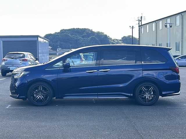 ホンダ オデッセイ ハイブリッド e:HEVアブソルート EX 福岡県 2021(令3)年 3.2万km オブシダンブルーパール ワンオーナー/本革レザーシート/純正メモリナビ/VXU-217DYi/HDMI接続/DVD/CD再生/SD再生/BT接続/ＢＳＭ/３６０°モニター/レーダークルーズコントロール/両側パワースライドドア/シートヒーター/パワーバックドア/ＥＴＣ２．０/カーテンエアバック