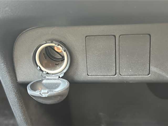 ダイハツ ムーヴ キャンバス X LTD SA Ⅲ 三重県 2018(平30)年 3万km パールホワイトⅢ/ファインミントメタリック 2トーン 社外７型ナビ/フルセグＴＶ/両側パワースライドドア/ＥＴＣ/アイドリングストップ/オートライト/オートハイビーム/スマートアシストIII/Bluetooth.CD.DVD再生/ヘッドライトレベライザー/USB入力/電動格納ミラー/禁煙車