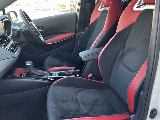 トヨタ カローラ スポーツ ハイブリッドG Z 山口県 2020(令2)年 3.5万km ホワイトパールクリスタルシャイン ワンオーナー/モデリスタフルエアロ/純正ディスプレイオーディオ/・ナビキット/・Bluetooth接続/・AM/FMラジオ/・Miracast/・Apple Car Play/・Android Auto/バックカメラ/前後ドライブレコーダー/ETC/プッシュスタート/スマートキー/スペアキー/シートヒーター/純正１８インチアルミホイール/Toyota Safety Sense/・プリクラッシュセーフティ/・レーントレーシングアシスト/・全車速追従機能付レーダークルーズコントロール/・オートマチックハイビーム/・ロードサインアシスト/インテリジェントクリアランスソナー/車両接近通報装置/ドライブスタートコントロール/取扱説明書/保証書