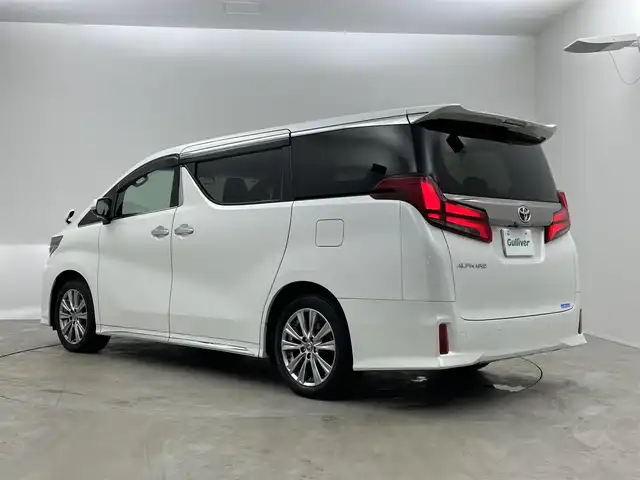 トヨタ アルファード S タイプゴールドⅡ 埼玉県 2021(令3)年 2.4万km ホワイトパールクリスタルシャイン 純正９インチディスプレイオーディオ　フリップダウンモニター　バックカメラ　ビルトインＥＴＣ２．０　前後ドライブレコーダー　セーフティセンス　レーダークルーズ　オートハイビーム　ＡＣ１００Ｖ　三眼ＬＥＤ