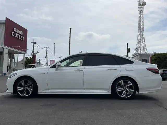 トヨタ クラウン ハイブリッド RS アドバンス 群馬県 2020(令2)年 5.3万km ホワイトパールクリスタルシャイン サンルーフ　/純正ナビ・フルセグ・CD・DVD・Bluetooth　/全周囲カメラ　/運転席シートメモリー　/シートエアコン/デジタルインナーミラー　/アダプティブクルーズコントロール　/パドルシフト　/黒レザーシート　/ドライブレコーダー　/ＡＣ１００Ｖ　/寒冷地仕様