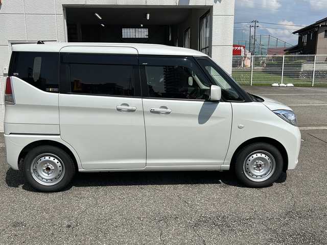 スズキ ソリオ G 富山県 2020(令2)年 1.8万km ピュアホワイトP ワンオーナー/スマートキー/社外ナビ（KXM-E504W）/フルセグTV/DVD再生/Bluetooth/ビルトETC/純正フロアマット/純正ドアバイア―/横滑り防止/保証書/取扱説明書/スペアキー