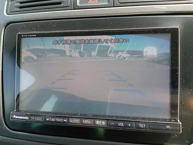 フォルクスワーゲン ティグアン スポーツ&スタイル 福井県 2012(平24)年 9.1万km キャンディホワイト ワンオーナー車/純正AW付きスタッドレスタイヤ積込/４WD/クルーズコントロール/後方コーナーセンサー/バックカメラ/キセノンヘッドライト/F・Rフォグ/パナソニック7インチSDナビ（CD/DVD/BT/USB/iPod）/フルセグテレビ/オートホールド/横滑り防止装置/盗難防止装置/ETC/ダブル＋サイドエアバッグ/スマートキー