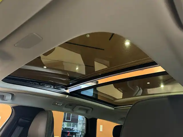 ボルボ ボルボ Ｖ９０ クロスカントリー アルティメット B5 AWD 道央・札幌 2024(令6)年 0.3万km オニキスブラックP 電子制御エアサスペンション/電動パノラマサンルーフ/メタリックペイント/harman/kardonサラウンド/純正メモリナビ/　・Googleナビ/　・AppeleCaePlay/　・360°カメラ/　・AndroidAuto/ナッパレザーシート/シートヒーター/シートベンチレーション/ステアリングヒーター/ヘッドアップディスプレイ/4ゾーンエアコン/パワーテールゲート