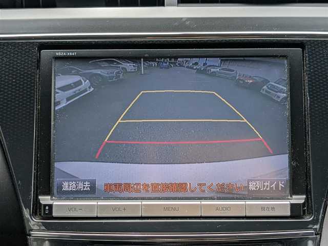トヨタ プリウス α S 栃木県 2015(平27)年 11.9万km ホワイトパールクリスタルシャイン (株)IDOMが運営する【じしゃロン宇都宮店】の自社ローン対象車両になります。こちらは現金またはオートローンご利用時の価格です。自社ローンご希望の方は別途その旨お申付け下さい。/純正ナビ(フルセグTV/Bluetooth/CD/DVD)/バックカメラ/横滑り防止装置/ETC/アイドリングストップ/LEDヘッドライト/オートライト/ウィンカーミラー/電動格納ミラー/社外17インチAW/プッシュスタート/スマートキー/純正フロアマット/サイドリフトアップシート