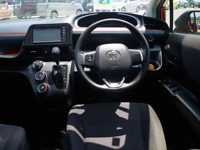 トヨタ シエンタ X 千葉県 2019(令1)年 3.6万km センシュアルレッドマイカ 左パワースライドドア/右イージークローザードア/純正SDナビ/ワンセグTV/【CD再生機能　Bluetooth接続】/バックカメラ/ドライブレコーダー（前後撮影）【DRV-MR740】/ETC/LEDヘッドライト/ウインカーミラー/スマートキー