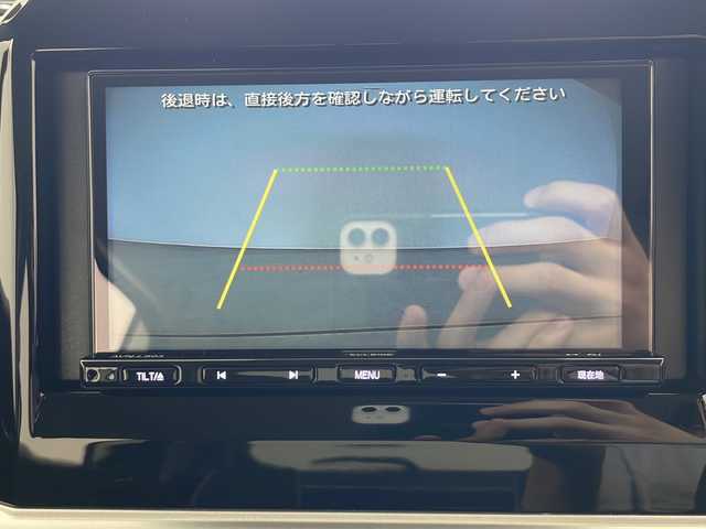 スズキ クロスビー HYBRID MZ 秋田県 2024(令6)年 1万km タフカーキパールメタリック/ホワイト2トーン ４WD/社外ナビ【AM/FM/BT/CD/DVD】 /フルセグTV /USBポート/バックカメラ /ETC /レーダークルーズコントロール　/パドルシフト　/アイドリングストップ　/クリアランスソナー　/コーナーセンサー /スマートキー　/スペアキー有り/プッシュスタート /リヤパーキングセンサー　/ミラーヒーター /ダウンヒルアシストコントロール/ヒルディセントコントロール/横滑り防止装置/衝突被害軽減システム/レーン逸脱警報/ライトレベライザー /前席シートヒーター/オートライト/オートエアコン /純正AW/電格ミラー/SNOW MODE/SPORT MODE/保証書/取扱説明書