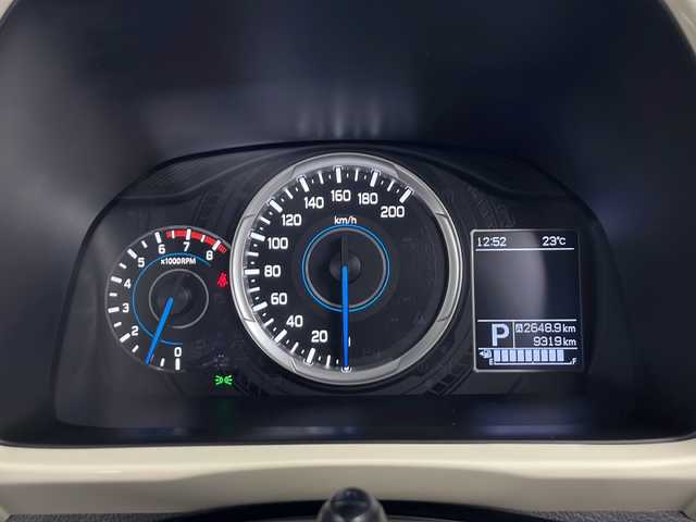スズキ クロスビー HYBRID MZ 秋田県 2024(令6)年 1万km タフカーキパールメタリック/ホワイト2トーン ４WD/社外ナビ【AM/FM/BT/CD/DVD】 /フルセグTV /USBポート/バックカメラ /ETC /レーダークルーズコントロール　/パドルシフト　/アイドリングストップ　/クリアランスソナー　/コーナーセンサー /スマートキー　/スペアキー有り/プッシュスタート /リヤパーキングセンサー　/ミラーヒーター /ダウンヒルアシストコントロール/ヒルディセントコントロール/横滑り防止装置/衝突被害軽減システム/レーン逸脱警報/ライトレベライザー /前席シートヒーター/オートライト/オートエアコン /純正AW/電格ミラー/SNOW MODE/SPORT MODE/保証書/取扱説明書