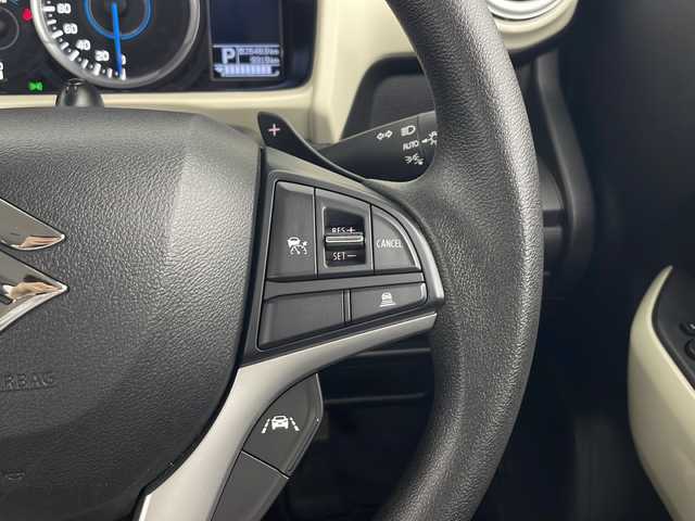 スズキ クロスビー HYBRID MZ 秋田県 2024(令6)年 1万km タフカーキパールメタリック/ホワイト2トーン ４WD/社外ナビ【AM/FM/BT/CD/DVD】 /フルセグTV /USBポート/バックカメラ /ETC /レーダークルーズコントロール　/パドルシフト　/アイドリングストップ　/クリアランスソナー　/コーナーセンサー /スマートキー　/スペアキー有り/プッシュスタート /リヤパーキングセンサー　/ミラーヒーター /ダウンヒルアシストコントロール/ヒルディセントコントロール/横滑り防止装置/衝突被害軽減システム/レーン逸脱警報/ライトレベライザー /前席シートヒーター/オートライト/オートエアコン /純正AW/電格ミラー/SNOW MODE/SPORT MODE/保証書/取扱説明書