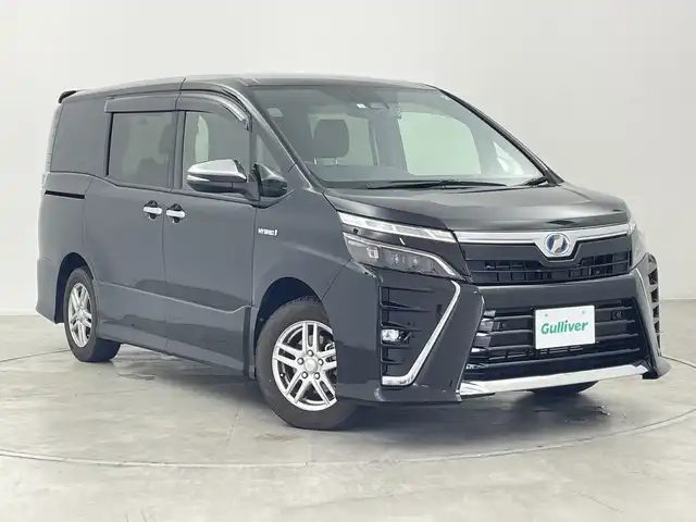 トヨタ ヴォクシー ハイブリッド ZS 煌Ⅱ 群馬県 2020(令2)年 4万km ブラック 純正９型ナビ　純正１２．１型後席モニター　バックカメラ　ビルトインＥＴＣ　前後ドラレコ　シートヒーター　クルーズコントロール　両側電動スライドドア　衝突被害軽減ブレーキ　ＬＥＤライト フォグ 禁煙車