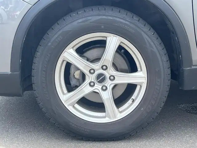 日産 エクストレイル 20X エマージェンシーブレーキ 秋田県 2017(平29)年 8.4万km ダークメタルグレー ４WD/衝突軽減システム/LEDヘッドライト/純正SDナビ/フルセグ/全方位カメラ/アラウンドビューモニター/ブリヂストン製BALMINUM17インチアルミ（冬タイヤ装着）/スマートキー/アイドリングストップ/コーナーセンサー/ダウンヒルアシストコントロール/プッシュスタート/クルーズコントロール追従走行無/前席シートヒーター/純正エンジンスターター/ETC/ステアリングスイッチ/純正フロアマット/純正ドアバイザー/オートライト/オートエアコン/パワーステアリング/パワーウィンドウ/ミラーヒーター/横滑り防止/盗難防止装置/寒冷地仕様/電動格納ウィンカーミラー/キーレスエントリー/保証書/取扱説明書/記録簿/スペアキー1本有