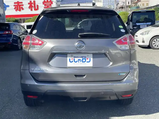 日産 エクストレイル 20X エマージェンシーブレーキ 愛知県 2017(平29)年 8.4万km ダークメタルグレー (株)IDOMが運営する【じしゃロン豊川店】の自社ローン専用車両になります。こちらは現金またはオートローンご利用時の価格です。自社ローンご希望の方は別途その旨お申付け下さい / 純正メーカーナビ/　〇 CD再生機能/　〇 BT対応/　〇 フルセグTV/ 革巻ステアリング/ ステアリングスイッチ/ クルーズコントロール/ ETC/ アラウンドヴューモニター/ オートライト/ ウインカーミラー/ ドアバイザー/ 純正フロアマット