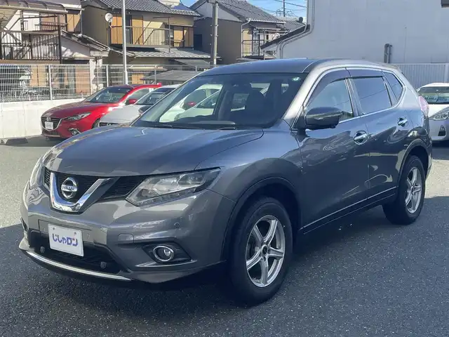 日産 エクストレイル 20X エマージェンシーブレーキ 愛知県 2017(平29)年 8.4万km ダークメタルグレー (株)IDOMが運営する【じしゃロン豊川店】の自社ローン専用車両になります。こちらは現金またはオートローンご利用時の価格です。自社ローンご希望の方は別途その旨お申付け下さい / 純正メーカーナビ/　〇 CD再生機能/　〇 BT対応/　〇 フルセグTV/ 革巻ステアリング/ ステアリングスイッチ/ クルーズコントロール/ ETC/ アラウンドヴューモニター/ オートライト/ ウインカーミラー/ ドアバイザー/ 純正フロアマット