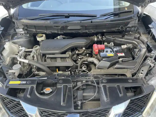 日産 エクストレイル 20X エマージェンシーブレーキ 愛知県 2017(平29)年 8.4万km ダークメタルグレー (株)IDOMが運営する【じしゃロン豊川店】の自社ローン専用車両になります。こちらは現金またはオートローンご利用時の価格です。自社ローンご希望の方は別途その旨お申付け下さい / 純正メーカーナビ/　〇 CD再生機能/　〇 BT対応/　〇 フルセグTV/ 革巻ステアリング/ ステアリングスイッチ/ クルーズコントロール/ ETC/ アラウンドヴューモニター/ オートライト/ ウインカーミラー/ ドアバイザー/ 純正フロアマット